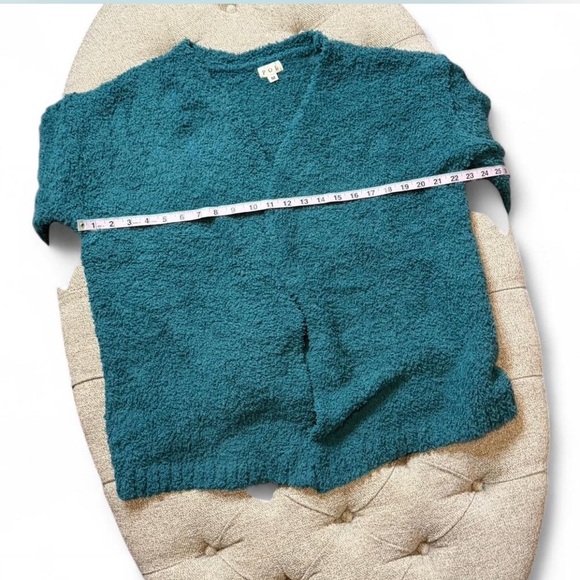 POL Plush‎ Open Cardigan - Picture 15 of 16